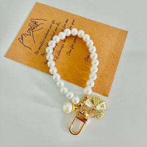 Pearl-Chateau Bracelet Keychain