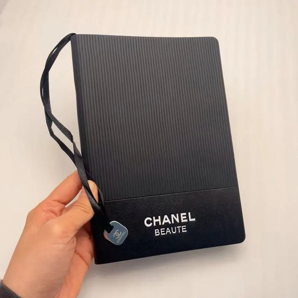 CH Beauté Minimalistic Black Notebook