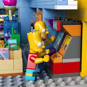 Simpsons Kwik-E-Mart Building Blocks (2179 Pcs)