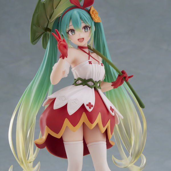 Hatsune Miku Wonderland Figure Thumbelina - Bear Hugs