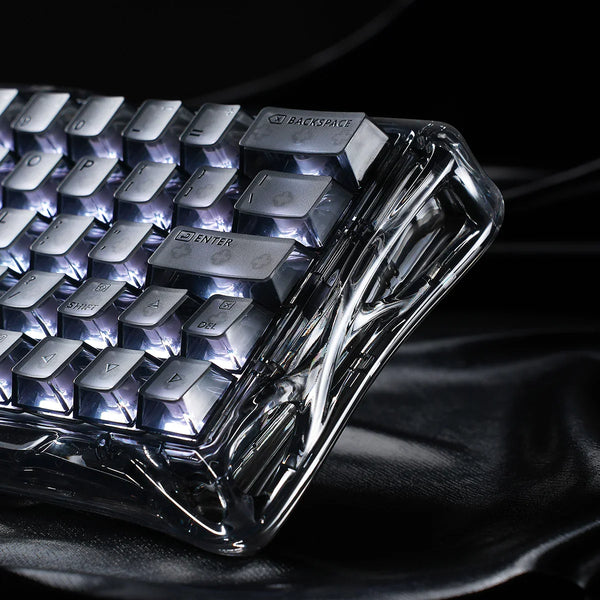 Mercury V60 - Onyx Crystal - Bear Hugs