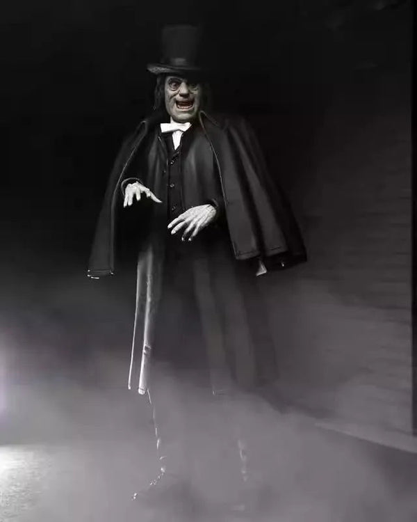 NEKA London After Midnight Burke Figurine (18 cm)