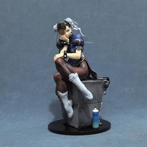Thoughtful Chun-Li Figurine (26 cm)