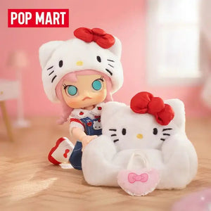 Molly x Hello KT Collectible Figure (13 cm)