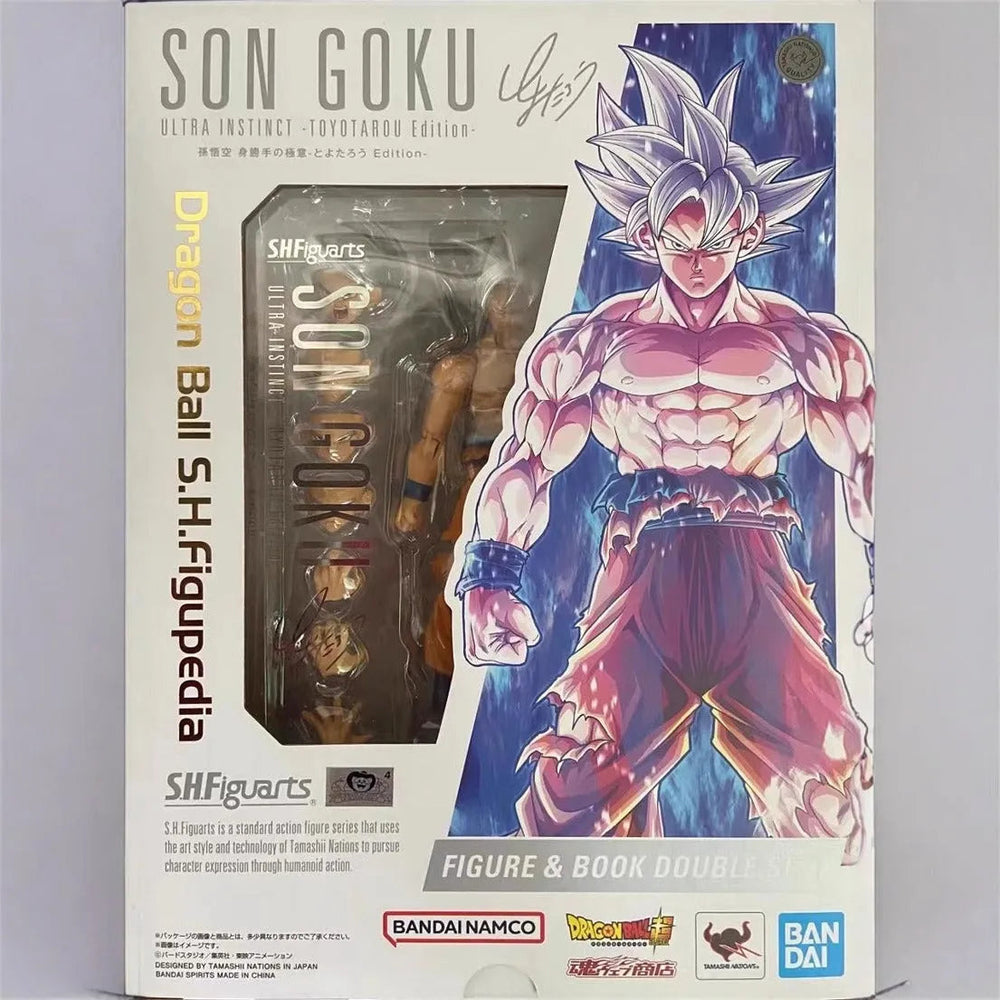 SHF Son Goku Ultra Instinct Figurine (18 cm)
