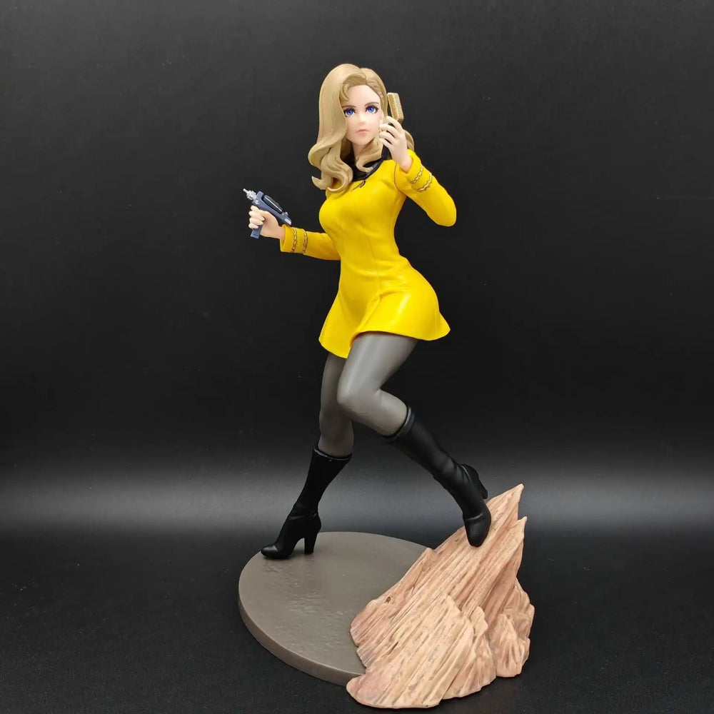 Star Trek Vulcan Commander Figurine (22 cm)