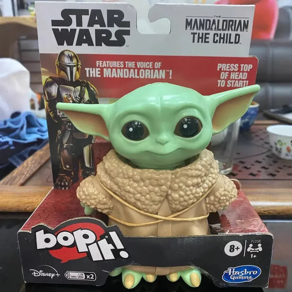 Hasbro Bop It The Child Baby Yoda Edition