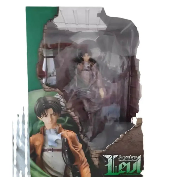 Titan Hunter Levi and Eren Figurines (26 cm)