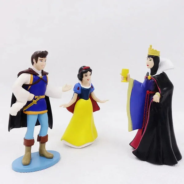 Enchanted Forest Friends Figurine (Set of 8)