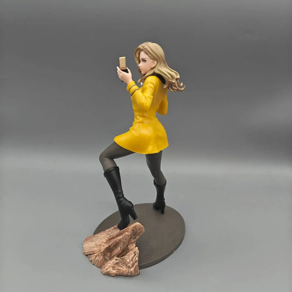 Star Trek Vulcan Commander Figurine (22 cm)