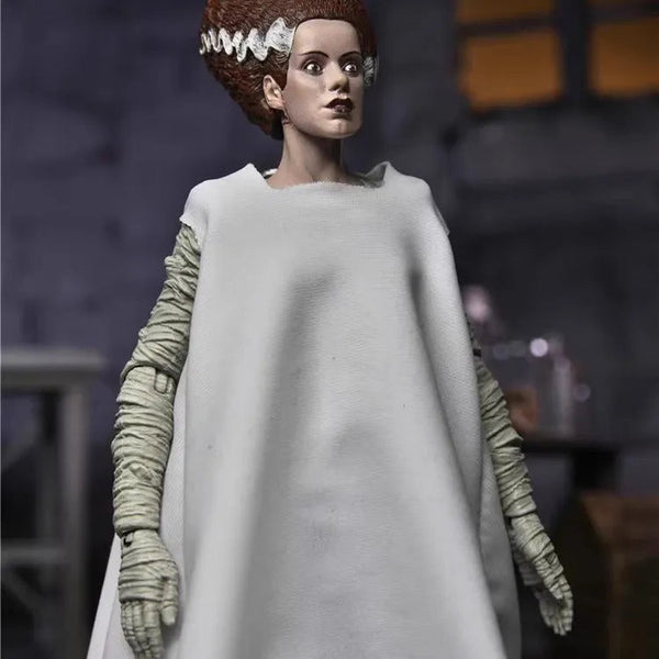 NEKA Bride of Frankenstein Figurine (18 cm)