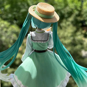 Hatsune Miku Fashion Country Figure (20 cm)