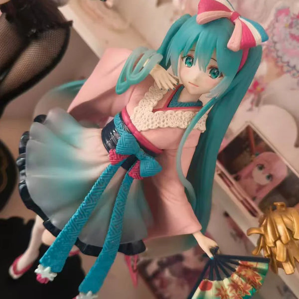 Hatsune Miku Desktop Cute Action Figure 18cm Neko T-Shirt Ver. Anime Figurine Kawaii Girl Model Toy Gift - Bear Hugs