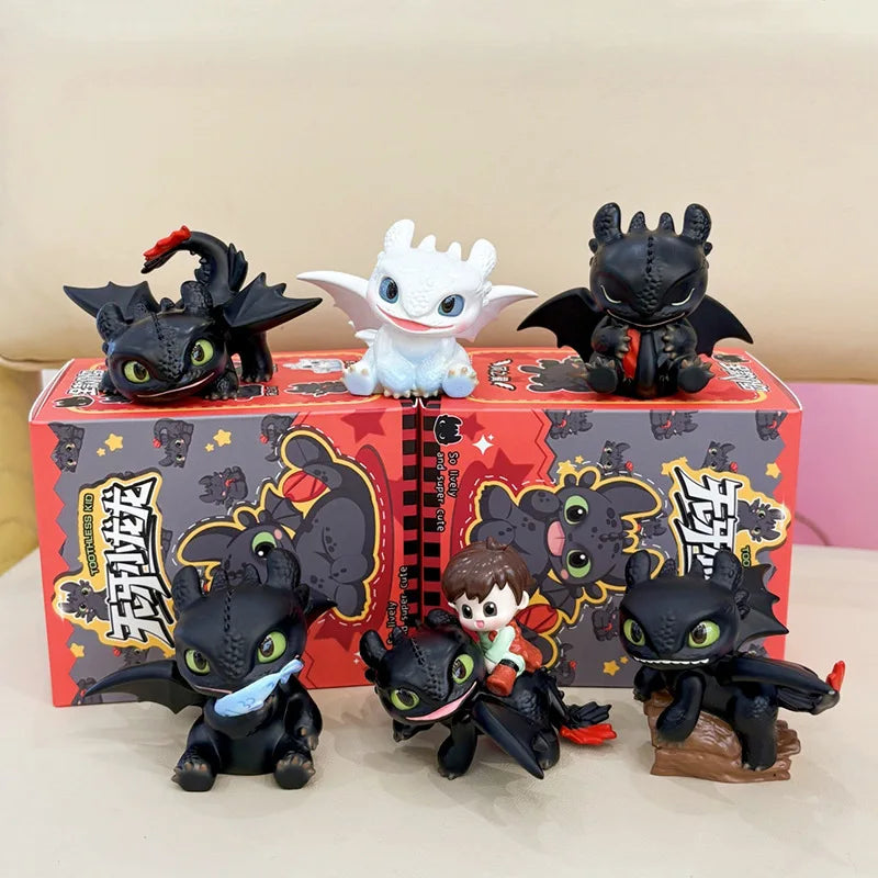 Cute Black & White Dragon Figurines Black Box - Bear Hugs