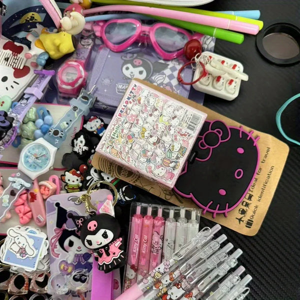 10-50pcs Sanrio random mysterious decompression toy bag Hello Kitty Kuromi 300 different styles of dolls, ornaments - Bear Hugs