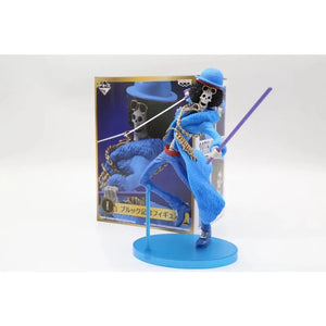 Bandai 20th Anniversary One Piece Figure (20 cm) - Bear Hugs