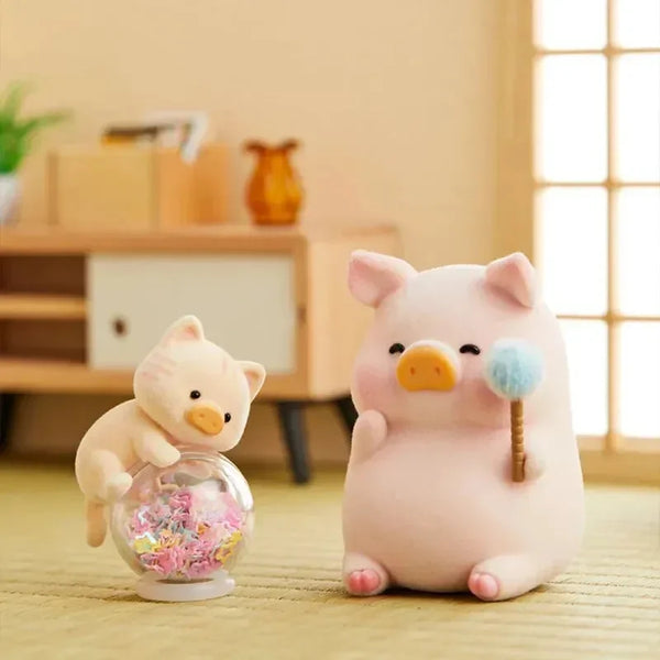 LuLu The Piggy Caturday Classic Series 3 Blind Box - Bear Hugs