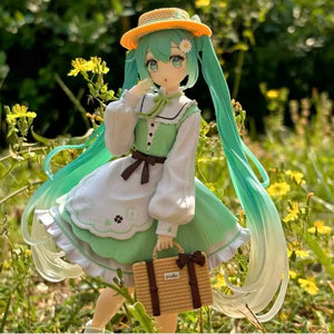 Hatsune Miku figure pastoral style figure model anime two dimensional beautiful girl desktop decoration Fashion Giving gifts - Bear Hugs