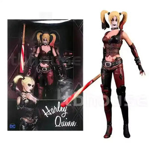 DeeCee Heroes & Villains Figurines (18 cm)