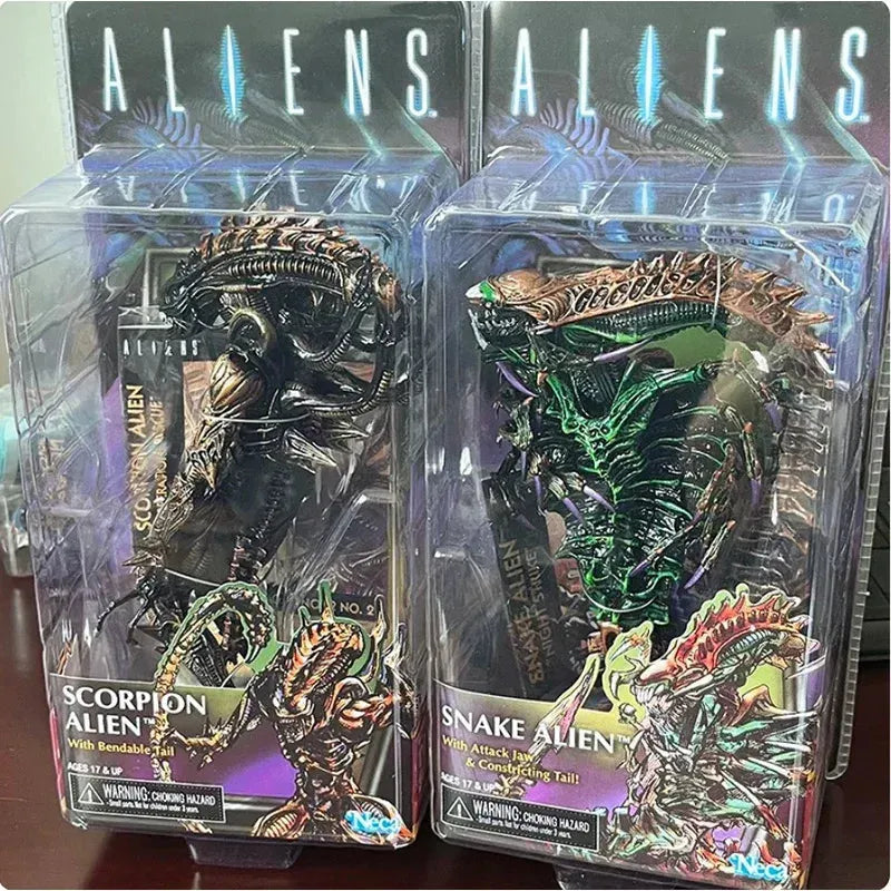 NEKA AvP Interstellar Hunt Action Figure (18 cm)