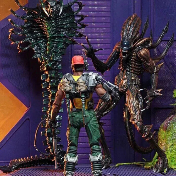 NEKA AvP Interstellar Hunt Action Figure (18 cm)