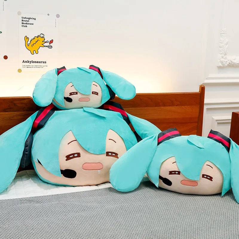 40/60cm Hatsune Miku 16th Anniversary Plush Pillow Cute Cuddly Stuffed Cushion Perfect Commemorative Gift for Friends & Fans - Bear Hugs