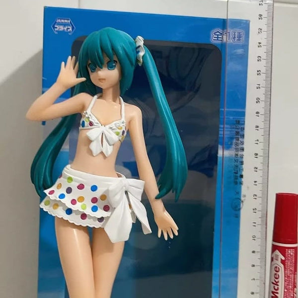 SEGA Hatsune Miku Project Diva Figure (20 cm)