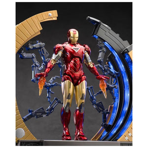 ZD Toys: Marvel Avengers Suit Up Gantry With Iron Man Mark 06 - Action Figure 4 Inch - Bear Hugs