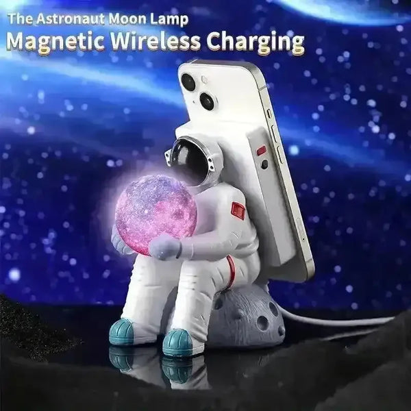 Astronaut Moon Lamp Magnetic Wireless Charger - Bear Hugs