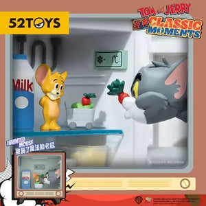 52 Toys Tom & Jerry Classic Moments Blind Box - Bear Hugs