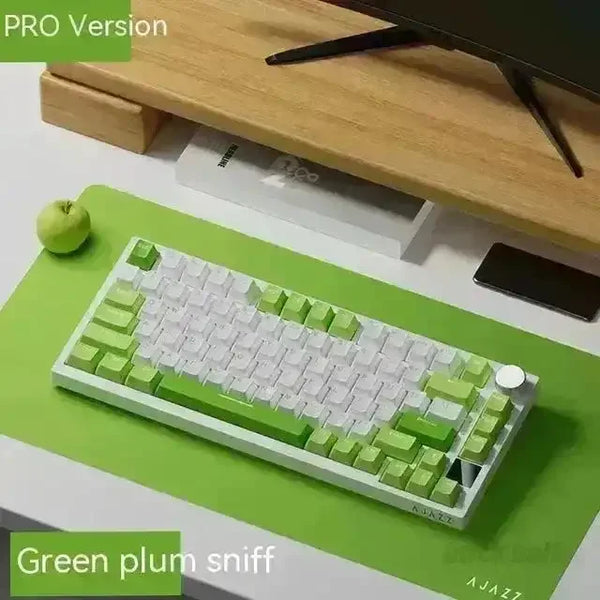 AJAZZ AK820 Pro Mechanical Keyboard - Bear Hugs