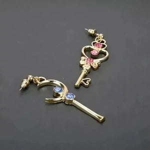 Anime Moon Heart Key Earrings - Bear Hugs