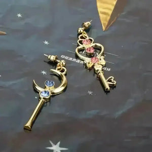 Anime Moon Heart Key Earrings - Bear Hugs