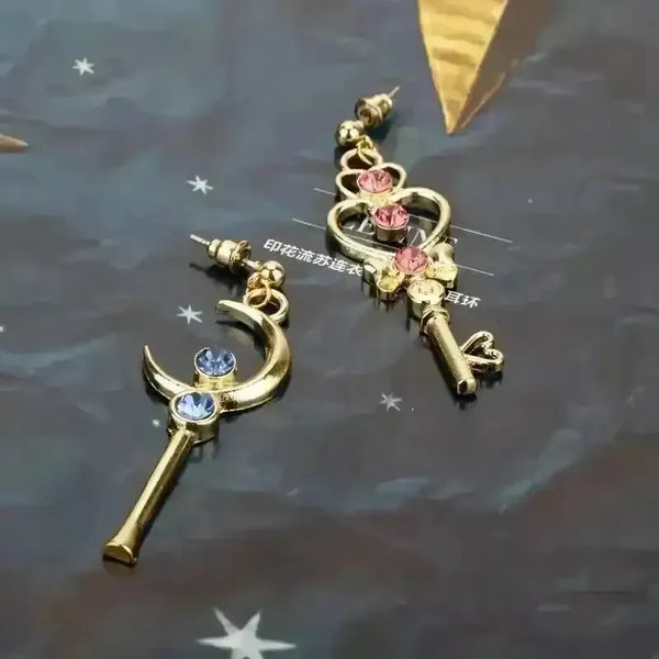 Anime Moon Heart Key Earrings - Bear Hugs