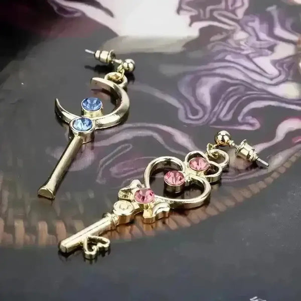 Anime Moon Heart Key Earrings - Bear Hugs