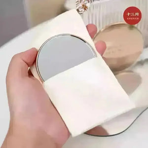 B Ultra Premium Gold Makeup Mirror - Bear Hugs