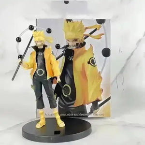 Bandai Naruto Shippuden Action Figurine (20 cm) - Bear Hugs
