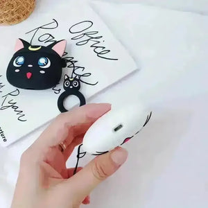 B&W Cat Case (For Airpods) - Bear Hugs