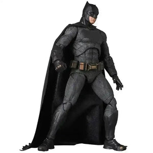 Batman SHF Action Figurine (16 cm) - Bear Hugs
