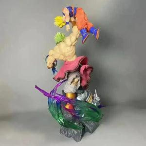 Broly vs Goku Action Figurine (28cm) - Bear Hugs