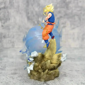 Buu vs Goku Super Saiyan Genki Bomb Action Figure (21 cm) - Bear Hugs
