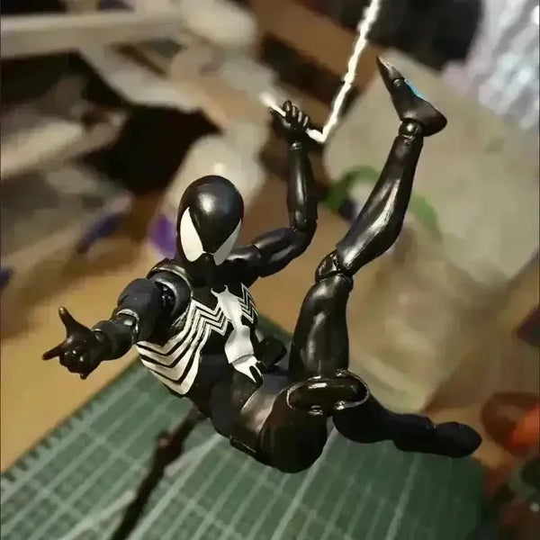 CT Toys Spider-Man Venom Suit Figurine (15 cm) - Bear Hugs