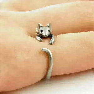 Cute Mouse Shaped Ring - Bear Hugs