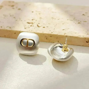 D Luxe Designer Premium Earrings - Bear Hugs