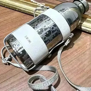 D Luxe Premium Designer Lanyard Bottle (500 ml) - Bear Hugs