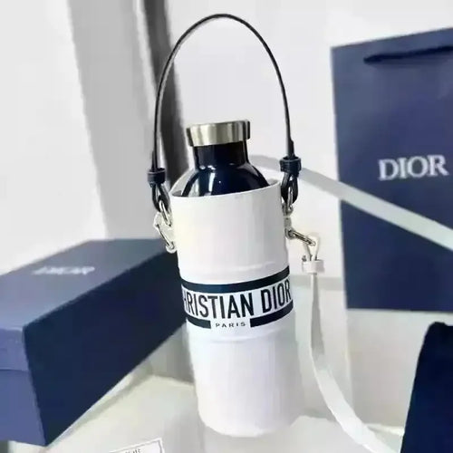 D Luxe Premium Star Cover Bottle (500 ml) - Bear Hugs