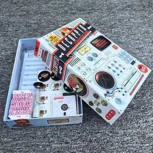 Decrypto Board Game - Bear Hugs