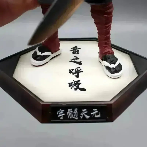 Demon Slayer Tengen Uzui Action Figurine (32 cm) - Bear Hugs