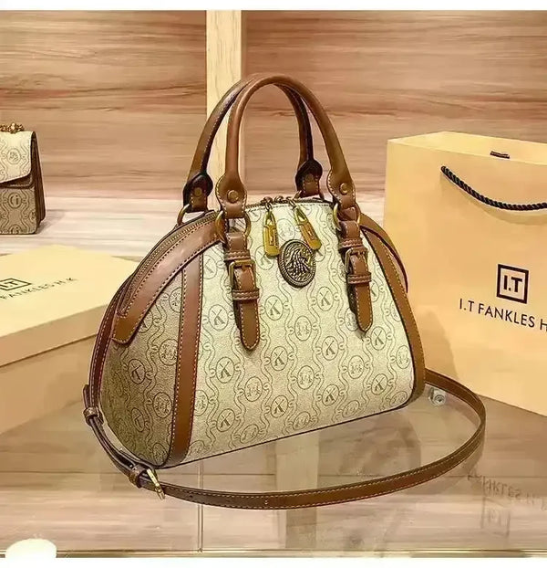 Designer Retro Luxe Handbag - Bear Hugs