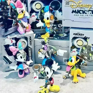 Disney Mickey And Friends Cyborg Series Blind Box - Bear Hugs